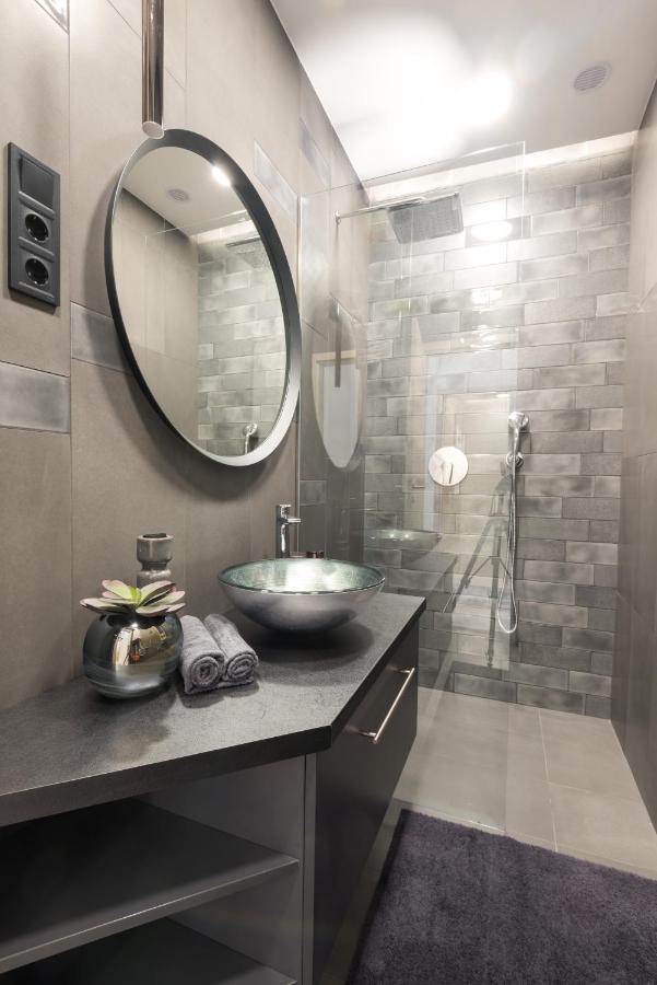 Hollo 3 Bedroom Downtown Apartment บูดาเปสต์ ภายนอก รูปภาพ